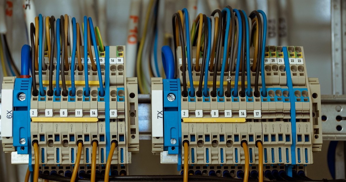 Ile trwa wymiana instalacji elektrycznej
