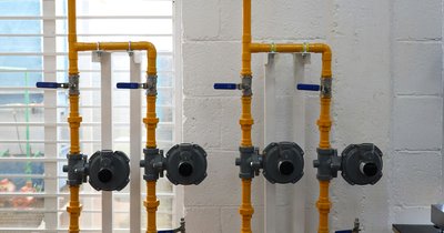 Jak uzyskać uprawnienia SEP grupa 3 (gazowe) jako dodatkowa kwalifikacja dla elektryka – zakres i egzamin