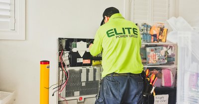 Warunki techniczne przyłączenia magazynów energii do sieci nn – procedura i wymagania OSD w 2026