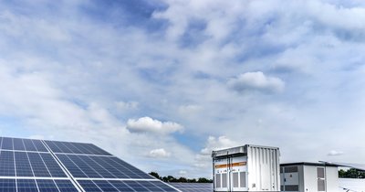 Magazyn energii z zasilaniem awaryjnym – dobór pojemności