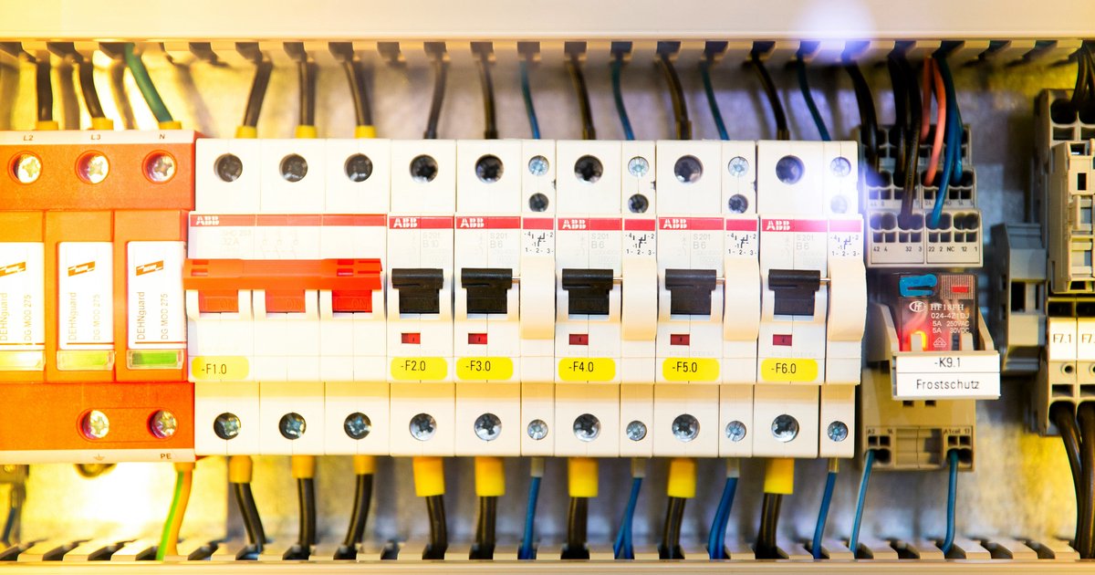 Aparatura modulowa na szyne DIN - co musi miec rozdzielnica